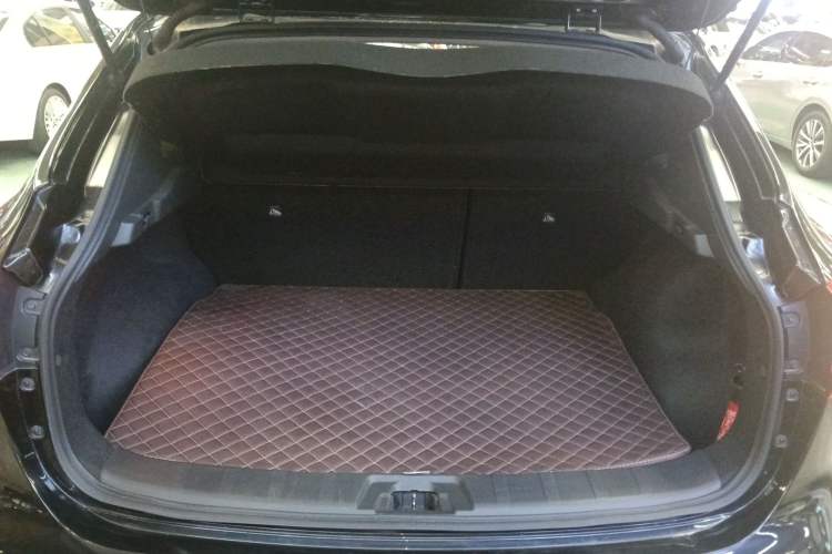 Used Nissan Qashqai 2022 2.0L CVT XV Smart Enjoyment Version Trunk