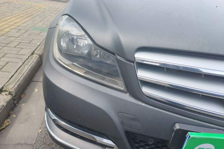 Used Mercedes-Benz C-Class 2011 C 200 Fashion Travel Edition