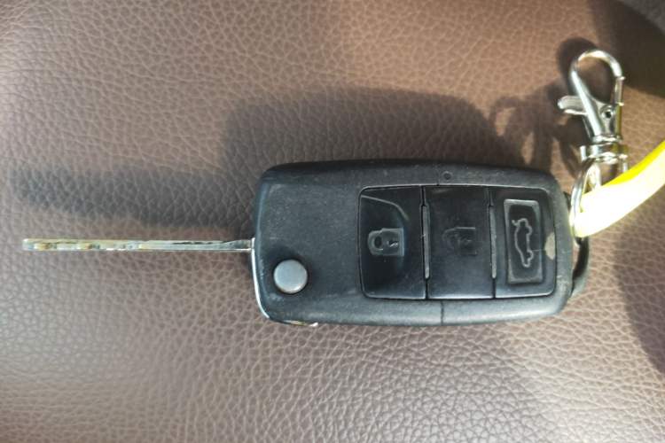 Used FORTHING Joyear X6 2017 Enjoy Series 1.5T CVT Luxury Model
