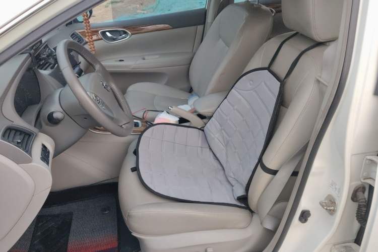 Used Nissan Sylphy 2014 1.6XV CVT Deluxe Edition Left Front Seat