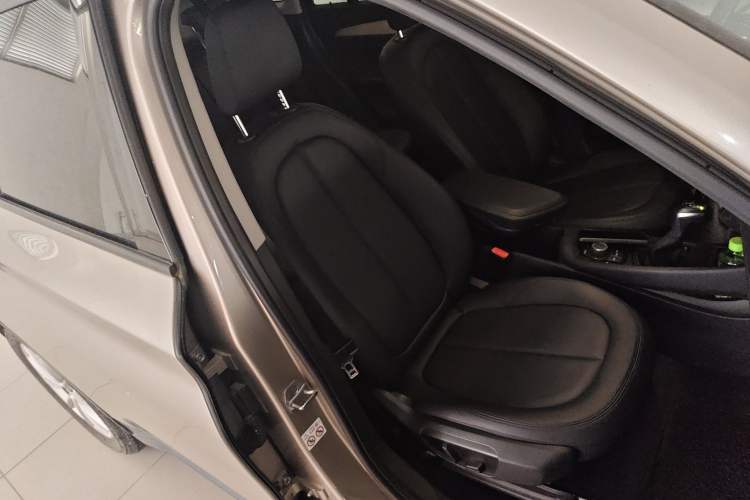 Used BMW X1 2016 sDrive18Li Fashion Model