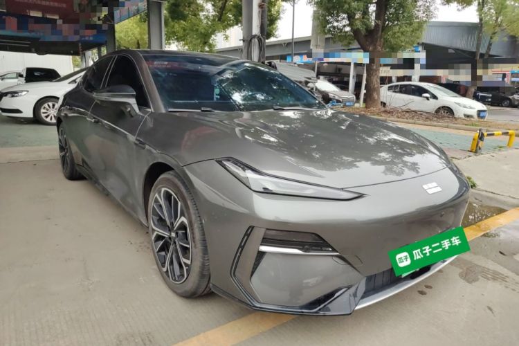 Used Geely Galaxy E8 2025 575 km Exploration Intelligent Driving Edition
