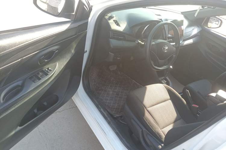 Used Toyota Vios 2017 1.5L CVT Innovation Edition Driver Seat