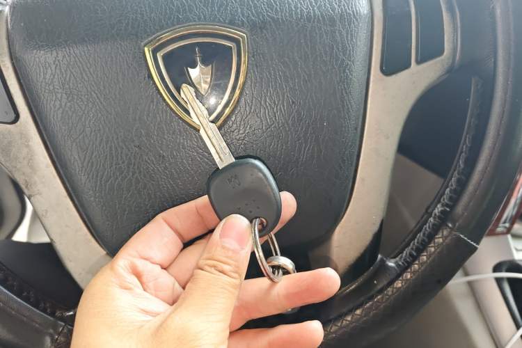 Used Jinbei Grace 2016 2.0L Classic Edition Luxury Long-Wheelbase 9-Seater