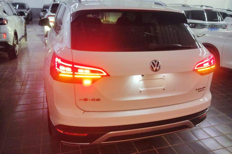 Used Volkswagen Tayron 2019 330TSI Two-Wheel Drive Luxury Model China VI Standard