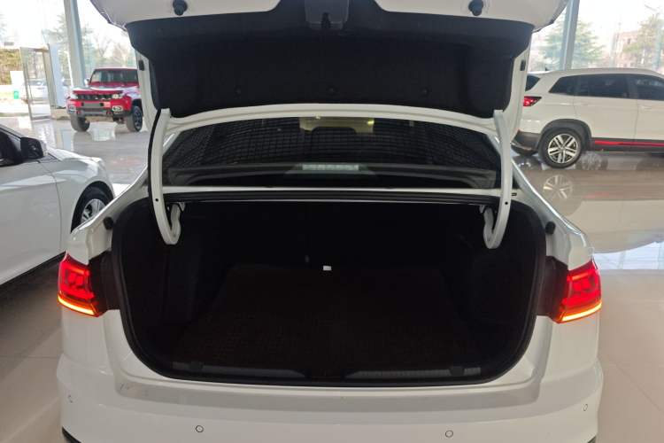 Used Volkswagen Bora 2025 200TSI DSG Enjoy Driving Navigation Edition Trunk