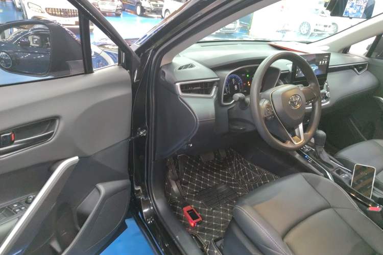 Used Toyota FRONTLANDER 2024 2.0L CVT Elite Plus Edition
