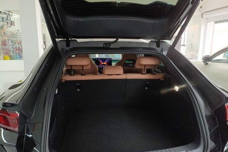 Used BYD Song L EV 2025 Intelligent Driving Version 662 km LiDAR Excellence Edition Trunk