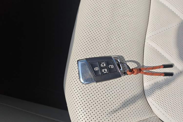 Used Volkswagen Viloran 2020 380TSI Prestige Edition Vehicle Key