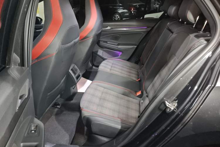 Used Volkswagen Golf GTI 2021 Facelift 380TSI DSG GTI
