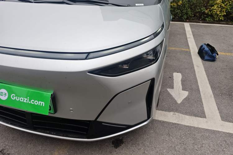 Used XPeng X9 2026 Model—Range-Extended Version 1602 Ultra