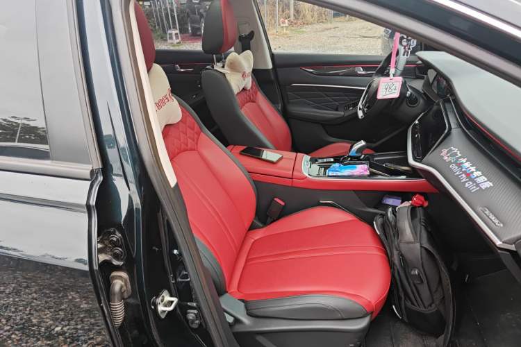 Used Dongfeng Aeolus Yixuan MAX 2021 1.5T Ultra-Stylish Trendsetter Edition Right Front Seat