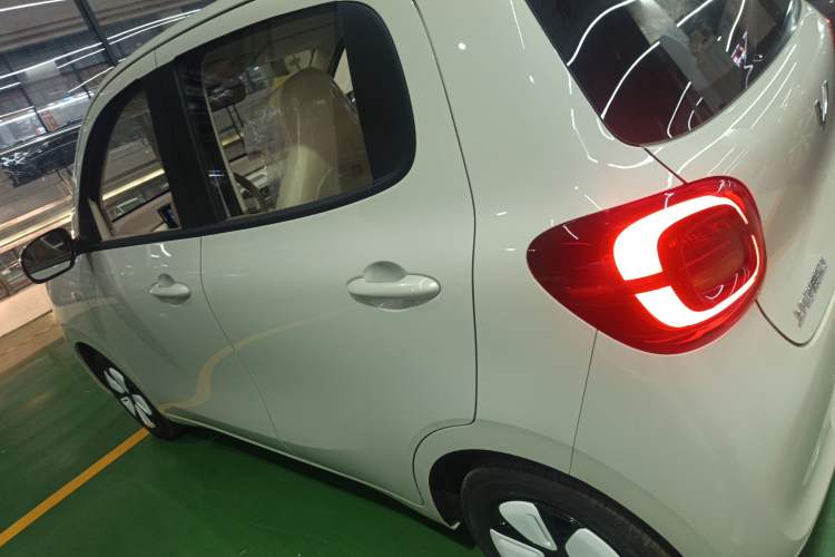 Used Wuling Hongguang MINIEV 2025 Four-Door Version Advanced Edition