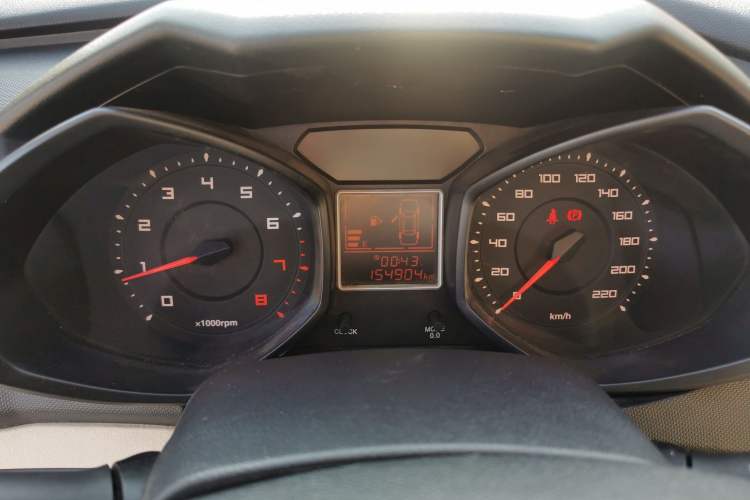 Used Chery Fengyun 2 2013 Hatchback 1.5L Manual Ruiyi Edition