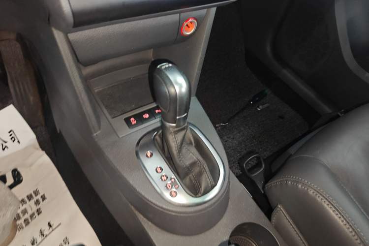 Used Volkswagen Touran 2015 1.4T DSG Luxury Edition 5-Seater