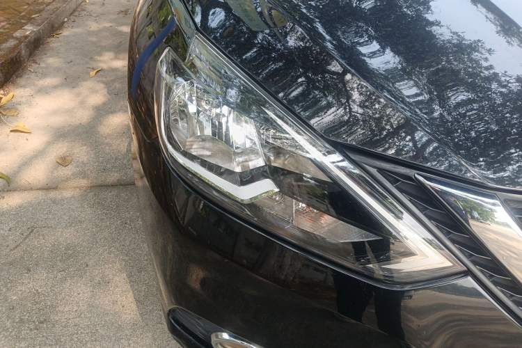 Used Nissan Sylphy 2022 Classic 1.6XE CVT Comfort Edition Right Front Headlight