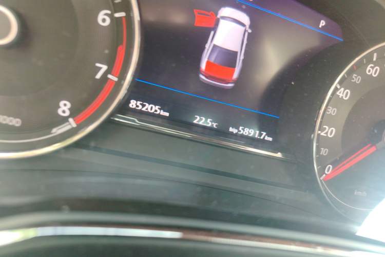 Used Volkswagen Phideon 2016 380TSI Two-Wheel-Drive Luxury Edition
