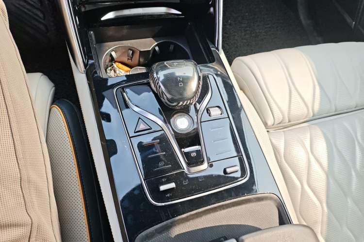 Used BYD Tang New Energy 2022 DM-p 215 km All-Wheel-Drive Deluxe Model Gear Lever