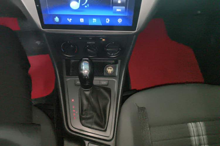 Used Volkswagen Lavida 2019 Lavida Start 1.5L Automatic Trendy Version China VI Standard
