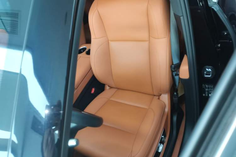 Used Li Auto L8 2025 Max Smart Refresh Edition
