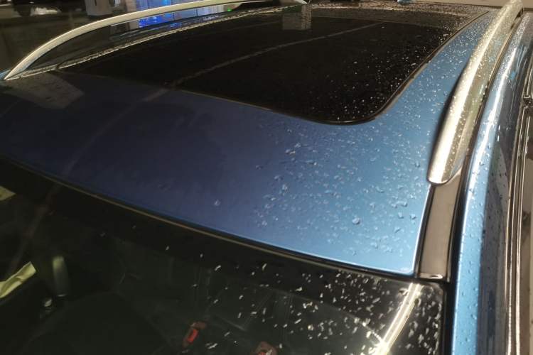 Used Roewe RX5 2016 20T Two-Wheel Drive Automatic Internet Smart Edition