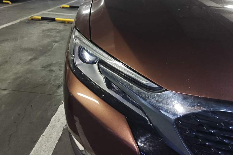 Used DS 6 2014 1.6T Luxury Edition THP160
