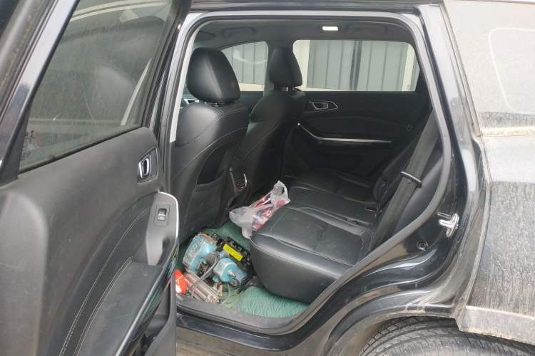 Used Chery Tiggo 8 2018 1.5 TCI Manual Luxury 7-Seater Left Rear Seat