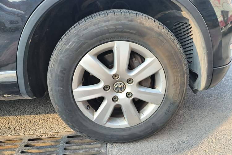 Used Volkswagen Touareg 2014 3.0 TSI New Edition