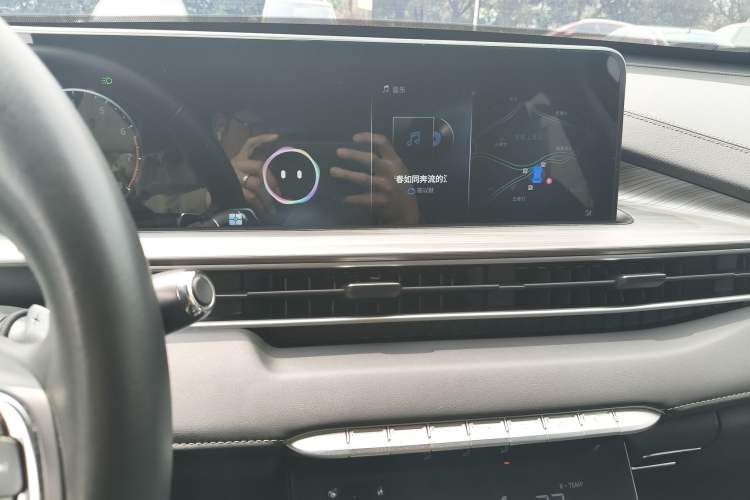 Used Chery Tiggo 8 PLUS 2022 290TGDI DCT Haoting Edition+