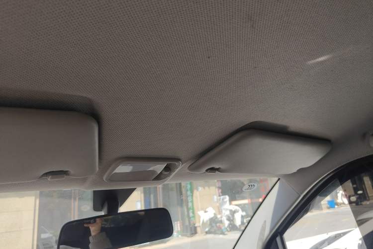 Used Wuling Hongguang MINIEV 2021 Macaron Premium Model – Lithium Iron Phosphate