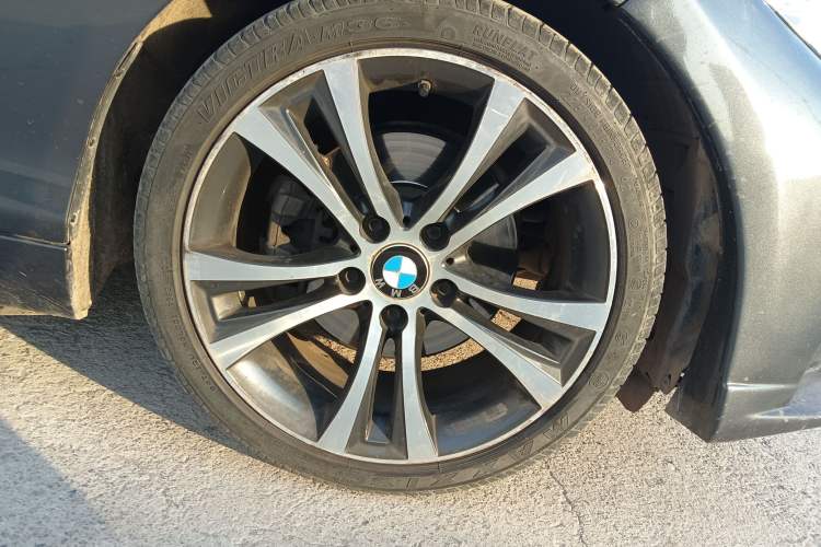 Used BMW 2 Series 2019 225i Convertible Coupe Sports Design Package