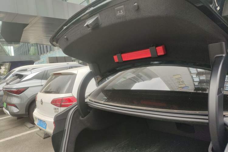 Used BYD Han 2022 EV 610 km All-Wheel-Drive Qianshan Cui Limited Edition
