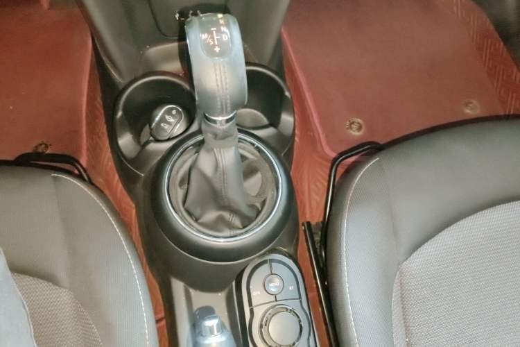 Used MINI MINI 2016 1.2T ONE Pioneer Edition
