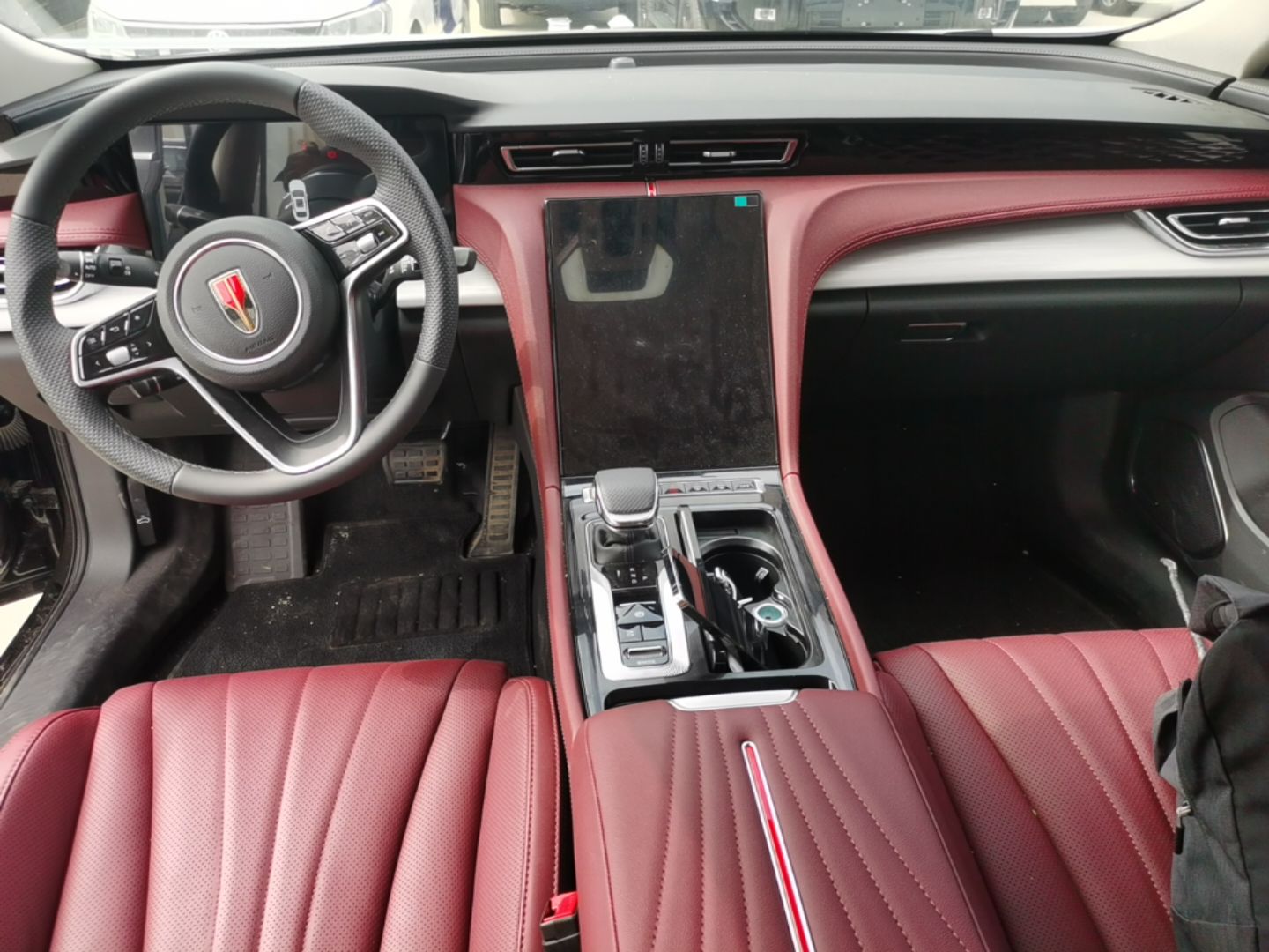 Hongqi H5 PHEV 2025 130 Super Hybrid Version — снимка 12