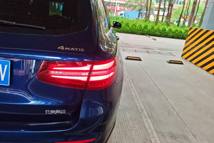 Used Mercedes-Benz GLC 2017 GLC 260 4MATIC Dynamic Edition