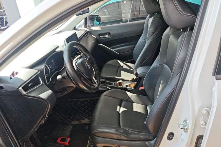 Used Toyota FRONTLANDER 2022 2.0L CVT Luxury Edition
