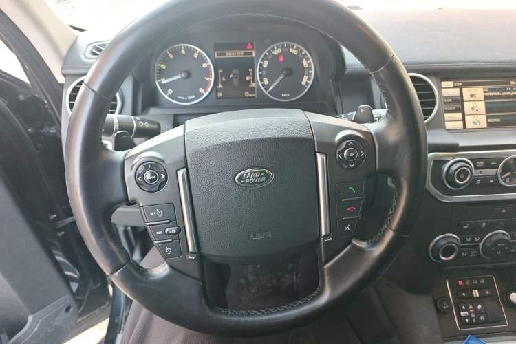 Used Land Rover Discovery 2015 3.0 SC V6 HSE
