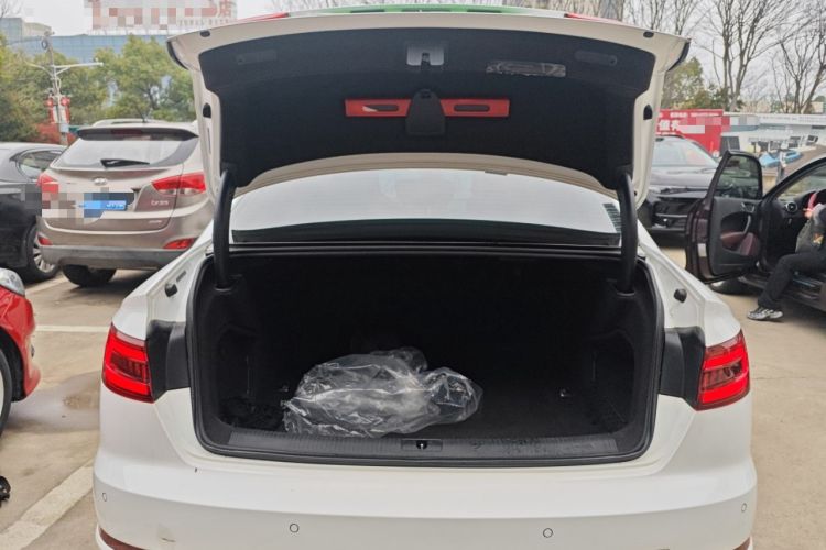 Used Audi A4L 2018 30th Anniversary Edition 45 TFSI quattro Sport model