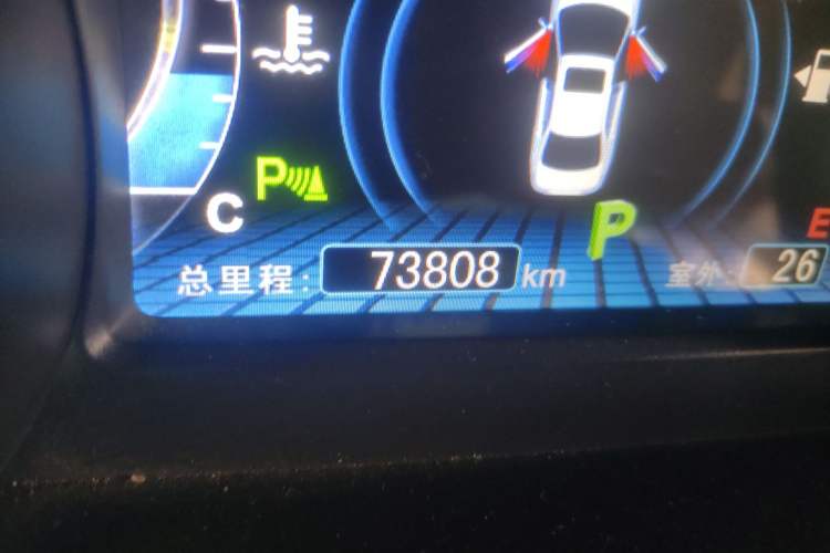 Used BYD G5 2014 1.5TID Automatic Prestige Model
