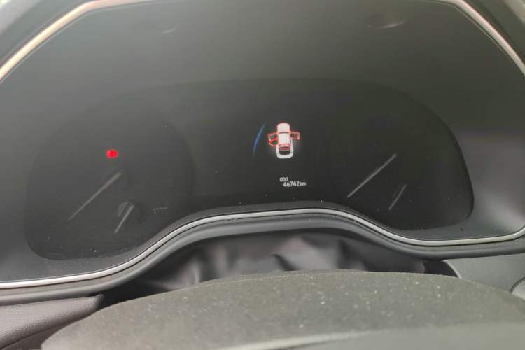 Used Toyota Avalon 2021 2.5L Luxury Edition Odometer Close Up