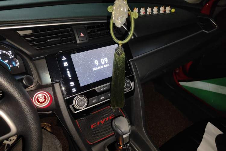 Used Honda Civic 2016 220TURBO CVT Luxury Edition