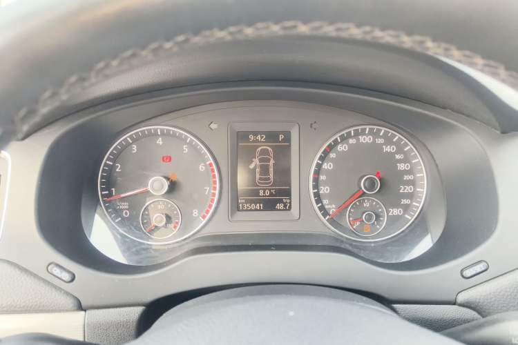 Used Volkswagen Sagitar 2014 Revised Version 1.4TSI Automatic Luxury Edition