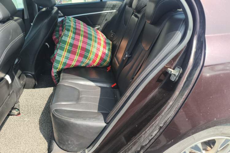 Used Geely Auto Emgrand 2016 Sedan 1.5L Manual Upward Edition