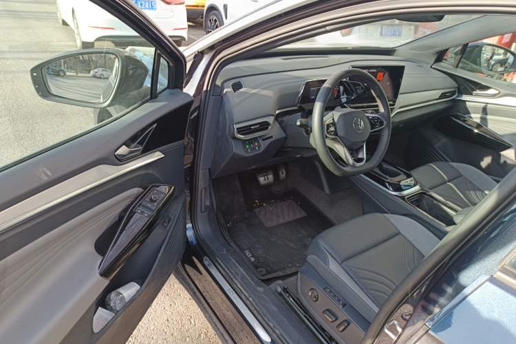 Used Volkswagen ID.4 CROZZ 2022 Long-Range Lite PRO Edition