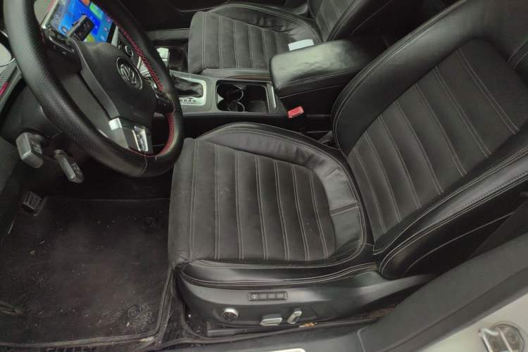 Used Volkswagen FAW-Volkswagen CC 2011 2.0 TSI Ultimate Edition
