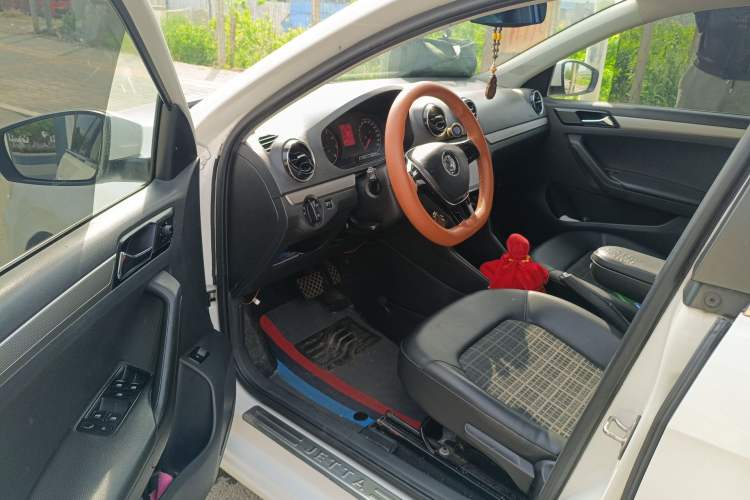 Used Volkswagen Jetta 2017 1.5L Automatic Comfort Model Driver Seat