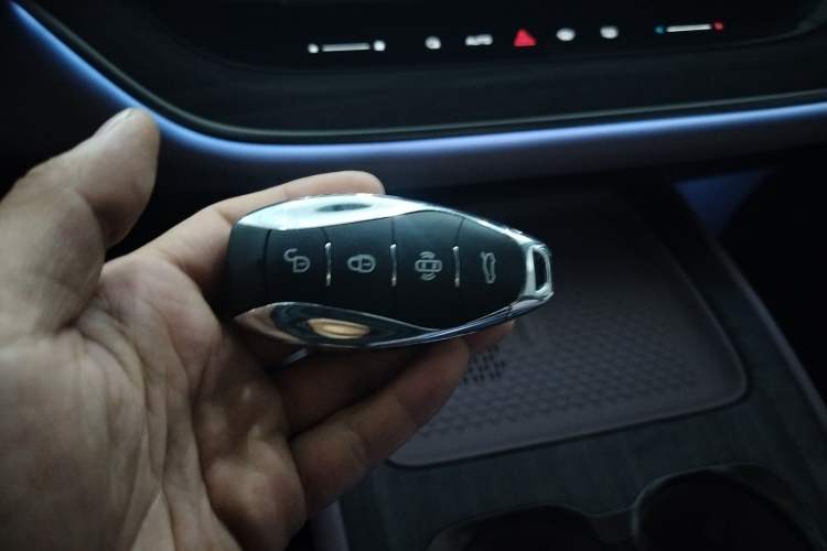 Used Hongqi Tiangong 08 2025 680 Ultra Four-Wheel-Drive Version Interior 1