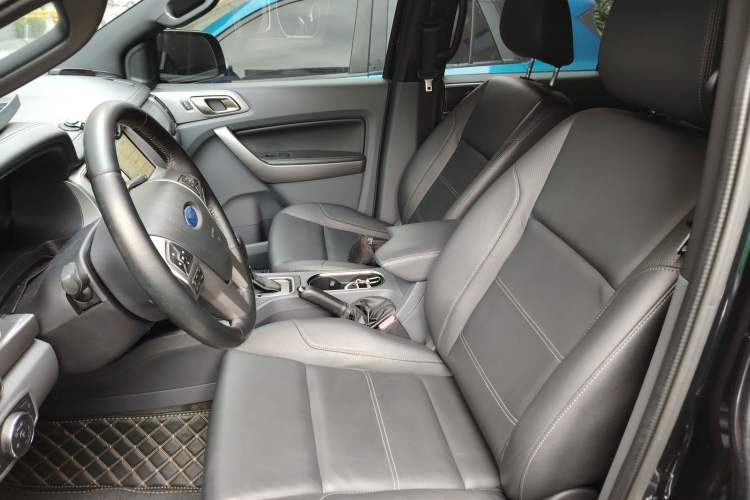 Used Ford Everest 2017 2.0T Gasoline Automatic 4x4 Luxury Edition 5 Seats
