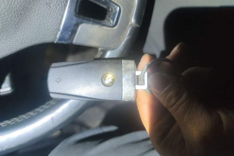 Used Volkswagen Magotan 2012 1.8TSI Luxury Model Vehicle Key