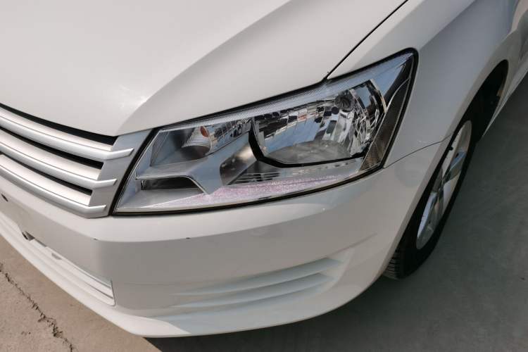 Used Volkswagen Santana 2015 1.6L Manual Fashion Edition Left Front Headlight